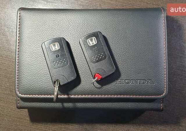 Черный Хонда СРВ, объемом двигателя 2.2 л и пробегом 162 тыс. км за 19400 $, фото 21 на Automoto.ua