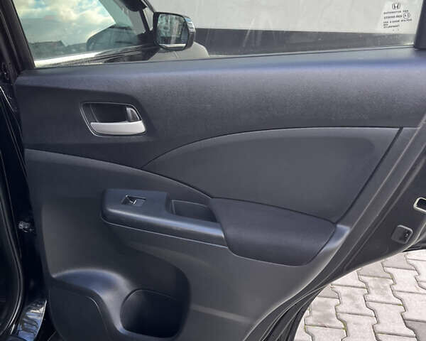 Черный Хонда СРВ, объемом двигателя 2.4 л и пробегом 197 тыс. км за 13500 $, фото 31 на Automoto.ua