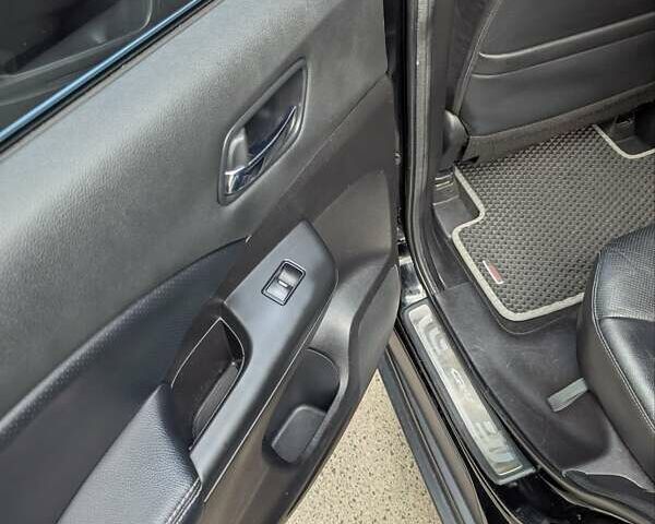 Черный Хонда СРВ, объемом двигателя 2.2 л и пробегом 260 тыс. км за 17200 $, фото 12 на Automoto.ua