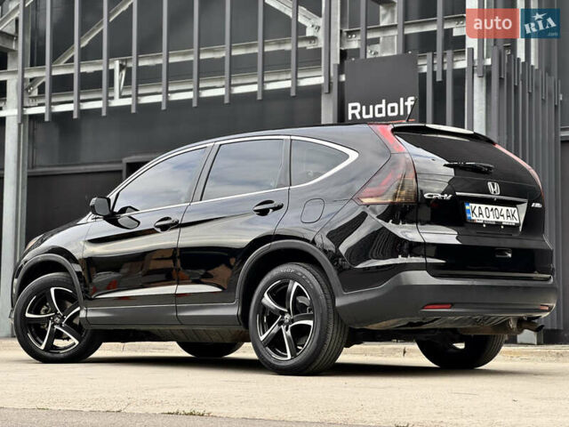 Хонда СРВ 2014 в Киеве на Automoto.ua Черный Хонда СРВ, объемом двигателя 2.4 л и пробегом 211 тыс. км за 14950 $, фото 6 на Automoto.ua