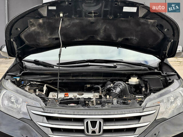 Хонда СРВ 2014 в Киеве на Automoto.ua Черный Хонда СРВ, объемом двигателя 2.4 л и пробегом 211 тыс. км за 14950 $, фото 12 на Automoto.ua