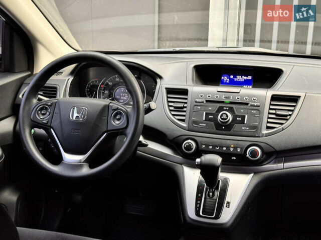 Хонда СРВ 2014 в Киеве на Automoto.ua Черный Хонда СРВ, объемом двигателя 2.4 л и пробегом 211 тыс. км за 14950 $, фото 27 на Automoto.ua