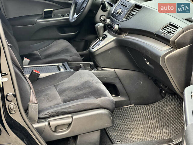 Хонда СРВ 2014 в Киеве на Automoto.ua Черный Хонда СРВ, объемом двигателя 2.4 л и пробегом 211 тыс. км за 14950 $, фото 28 на Automoto.ua