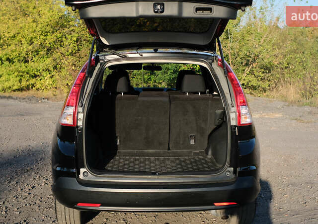 Черный Хонда СРВ, объемом двигателя 2.35 л и пробегом 160 тыс. км за 13900 $, фото 12 на Automoto.ua