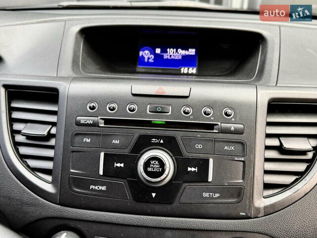 Хонда СРВ 2014 в Киеве на Automoto.ua Черный Хонда СРВ, объемом двигателя 2.4 л и пробегом 211 тыс. км за 14950 $, фото 35 на Automoto.ua