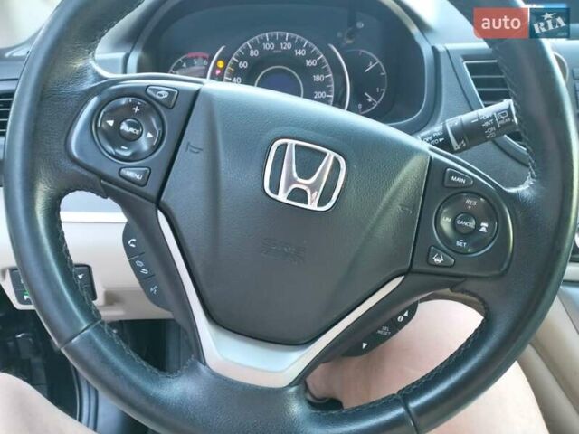 Хонда СРВ 2014 в Тернополе на Automoto.ua Черный Хонда СРВ, объемом двигателя 2.2 л и пробегом 255 тыс. км за 18850 $, фото 19 на Automoto.ua
