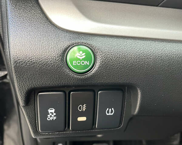 Черный Хонда СРВ, объемом двигателя 2.4 л и пробегом 197 тыс. км за 13500 $, фото 22 на Automoto.ua