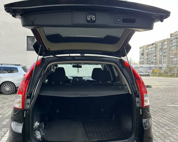 Черный Хонда СРВ, объемом двигателя 2.4 л и пробегом 197 тыс. км за 13500 $, фото 37 на Automoto.ua