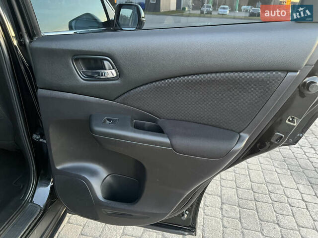 Черный Хонда СРВ, объемом двигателя 1.6 л и пробегом 204 тыс. км за 19300 $, фото 45 на Automoto.ua