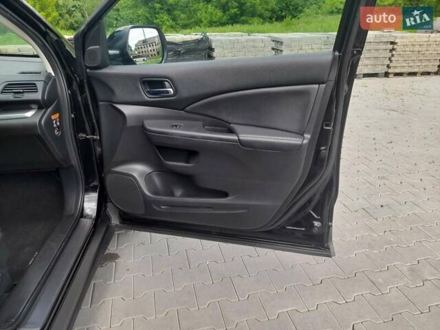 Черный Хонда СРВ, объемом двигателя 1.6 л и пробегом 277 тыс. км за 16490 $, фото 21 на Automoto.ua