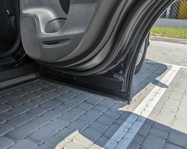 Черный Хонда СРВ, объемом двигателя 2.36 л и пробегом 205 тыс. км за 15700 $, фото 24 на Automoto.ua