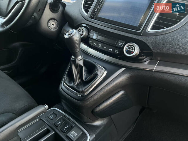 Чорний Хонда СРВ, об'ємом двигуна 1.6 л та пробігом 204 тис. км за 19000 $, фото 42 на Automoto.ua