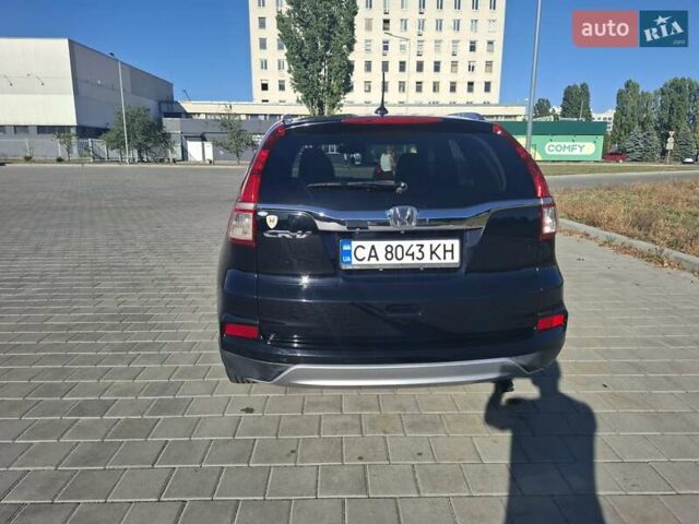 Черный Хонда СРВ, объемом двигателя 2.36 л и пробегом 220 тыс. км за 15900 $, фото 4 на Automoto.ua