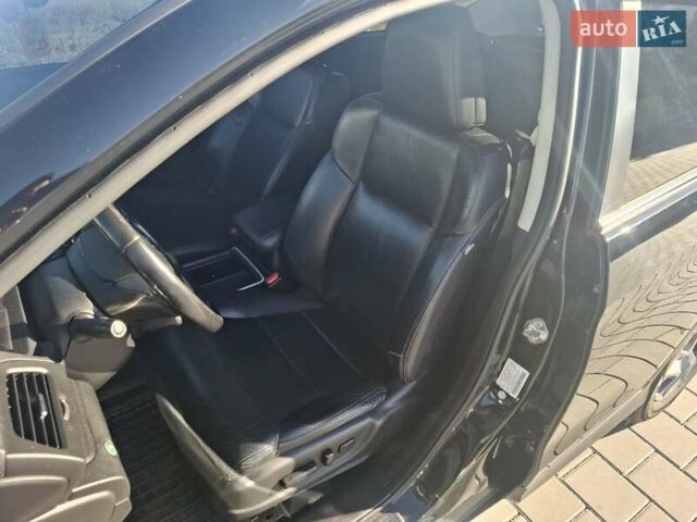 Черный Хонда СРВ, объемом двигателя 2.36 л и пробегом 220 тыс. км за 15900 $, фото 10 на Automoto.ua