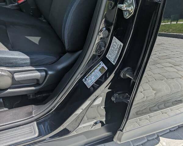 Черный Хонда СРВ, объемом двигателя 2.36 л и пробегом 205 тыс. км за 15700 $, фото 35 на Automoto.ua