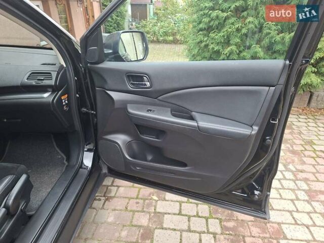 Черный Хонда СРВ, объемом двигателя 1.6 л и пробегом 282 тыс. км за 16650 $, фото 13 на Automoto.ua