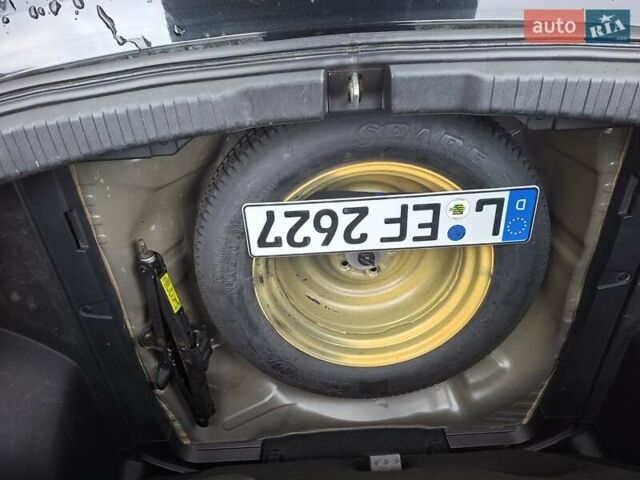 Черный Хонда СРВ, объемом двигателя 1.6 л и пробегом 281 тыс. км за 16300 $, фото 21 на Automoto.ua