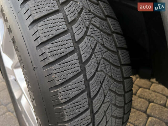 Черный Хонда СРВ, объемом двигателя 1.6 л и пробегом 204 тыс. км за 19300 $, фото 61 на Automoto.ua