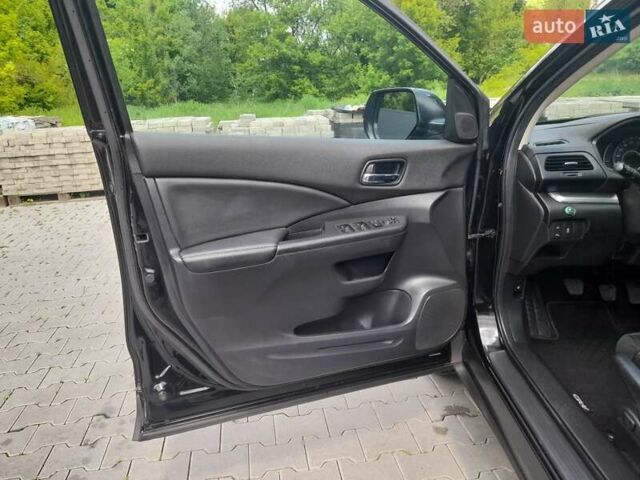 Черный Хонда СРВ, объемом двигателя 1.6 л и пробегом 277 тыс. км за 16490 $, фото 15 на Automoto.ua
