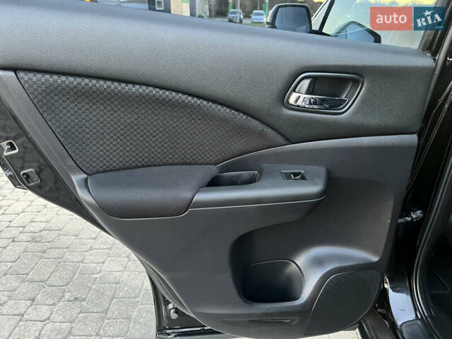 Чорний Хонда СРВ, об'ємом двигуна 1.6 л та пробігом 204 тис. км за 19000 $, фото 49 на Automoto.ua