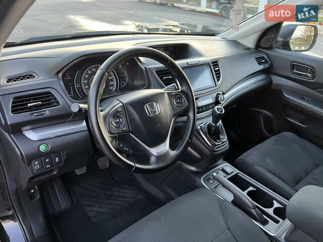 Черный Хонда СРВ, объемом двигателя 1.6 л и пробегом 204 тыс. км за 19300 $, фото 33 на Automoto.ua