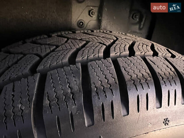 Черный Хонда СРВ, объемом двигателя 1.6 л и пробегом 204 тыс. км за 19300 $, фото 63 на Automoto.ua