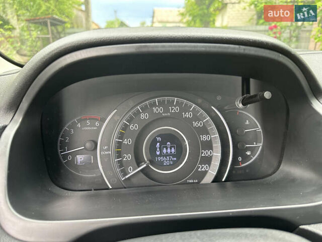 Хонда СРВ 2016 в Чернигове на Automoto.ua Черный Хонда СРВ, объемом двигателя 1.6 л и пробегом 196 тыс. км за 21900 $, фото 10 на Automoto.ua