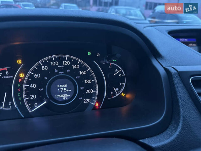 Чорний Хонда СРВ, об'ємом двигуна 2.4 л та пробігом 175 тис. км за 18500 $, фото 44 на Automoto.ua