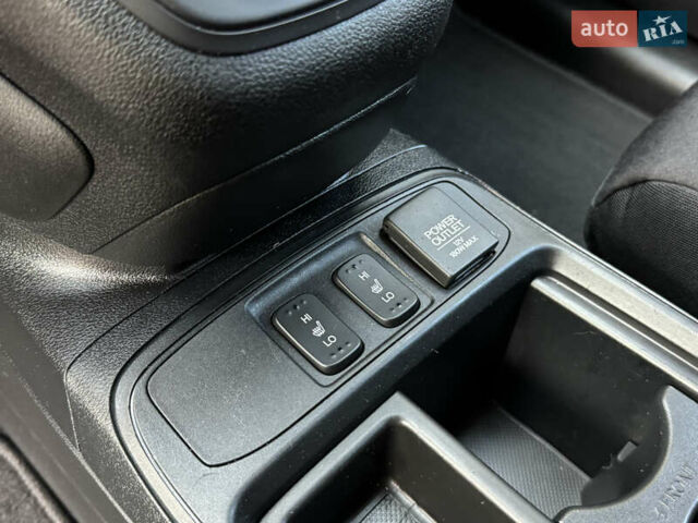 Чорний Хонда СРВ, об'ємом двигуна 2.4 л та пробігом 172 тис. км за 14750 $, фото 39 на Automoto.ua