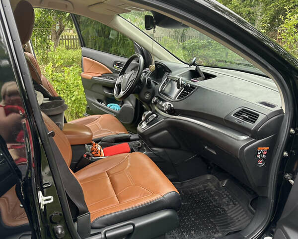 Хонда СРВ 2016 в Чернигове на Automoto.ua Черный Хонда СРВ, объемом двигателя 1.6 л и пробегом 196 тыс. км за 21900 $, фото 19 на Automoto.ua