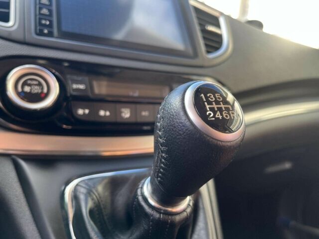 Хонда СРВ 2016 в Тернополе на Automoto.ua Черный Хонда СРВ, объемом двигателя 1.6 л и пробегом 209 тыс. км за 9000 $, фото 13 на Automoto.ua