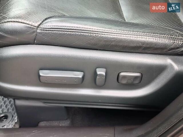 Черный Хонда СРВ, объемом двигателя 1.6 л и пробегом 155 тыс. км за 21490 $, фото 26 на Automoto.ua