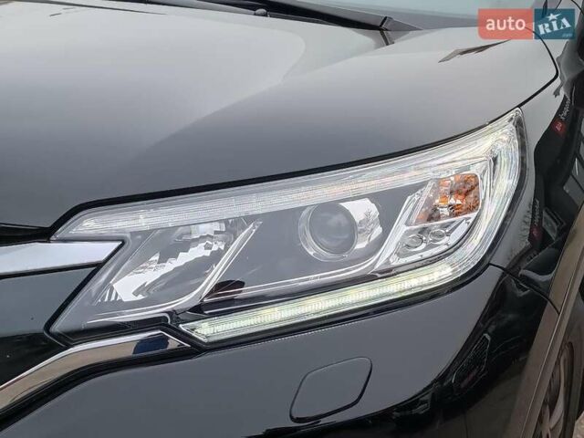 Черный Хонда СРВ, объемом двигателя 1.6 л и пробегом 155 тыс. км за 21490 $, фото 4 на Automoto.ua