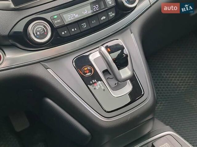 Черный Хонда СРВ, объемом двигателя 1.6 л и пробегом 155 тыс. км за 21490 $, фото 17 на Automoto.ua