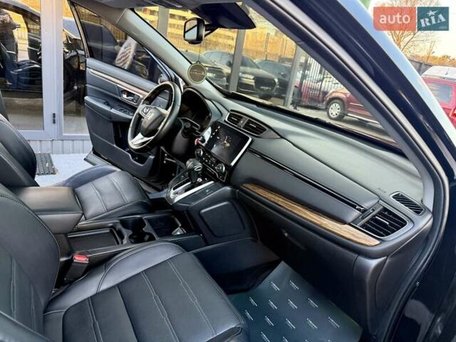 Черный Хонда СРВ, объемом двигателя 1.5 л и пробегом 126 тыс. км за 18900 $, фото 46 на Automoto.ua