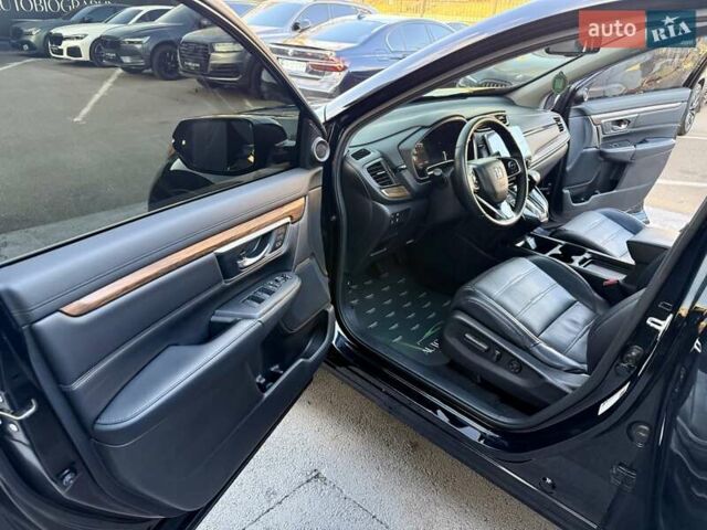 Черный Хонда СРВ, объемом двигателя 1.5 л и пробегом 126 тыс. км за 18900 $, фото 27 на Automoto.ua