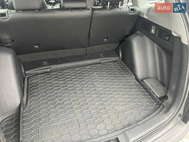 Чорний Хонда СРВ, об'ємом двигуна 2.35 л та пробігом 134 тис. км за 17000 $, фото 8 на Automoto.ua