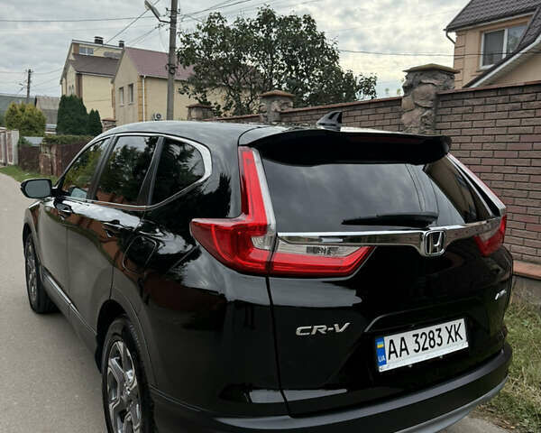 Черный Хонда СРВ, объемом двигателя 1.5 л и пробегом 142 тыс. км за 20100 $, фото 2 на Automoto.ua