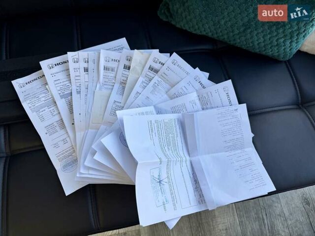 Черный Хонда СРВ, объемом двигателя 1.5 л и пробегом 126 тыс. км за 18900 $, фото 51 на Automoto.ua