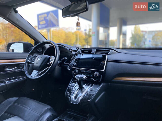 Черный Хонда СРВ, объемом двигателя 1.5 л и пробегом 192 тыс. км за 17999 $, фото 12 на Automoto.ua