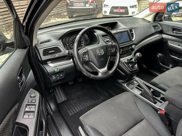 Хонда СРВ 2017 в Бродах на Automoto.ua Черный Хонда СРВ, объемом двигателя 1.6 л и пробегом 91 тыс. км за 22400 $, фото 62 на Automoto.ua