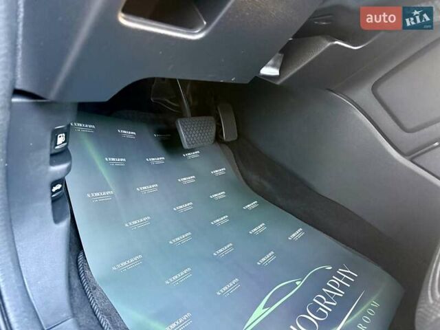 Черный Хонда СРВ, объемом двигателя 1.5 л и пробегом 126 тыс. км за 18900 $, фото 31 на Automoto.ua