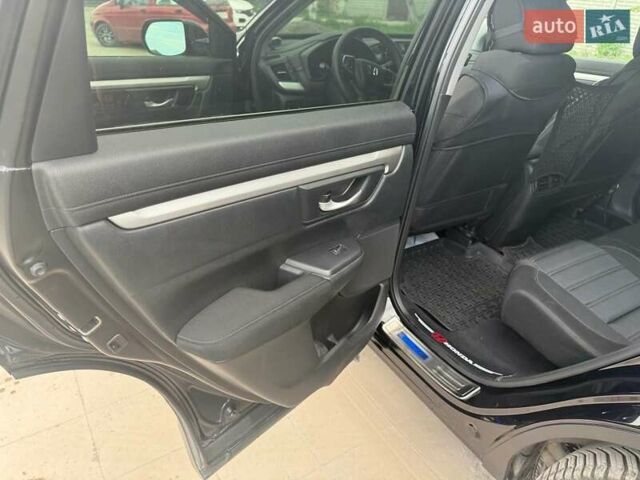 Чорний Хонда СРВ, об'ємом двигуна 1.5 л та пробігом 111 тис. км за 18500 $, фото 5 на Automoto.ua