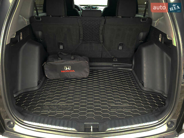 Чорний Хонда СРВ, об'ємом двигуна 2.4 л та пробігом 75 тис. км за 20450 $, фото 4 на Automoto.ua