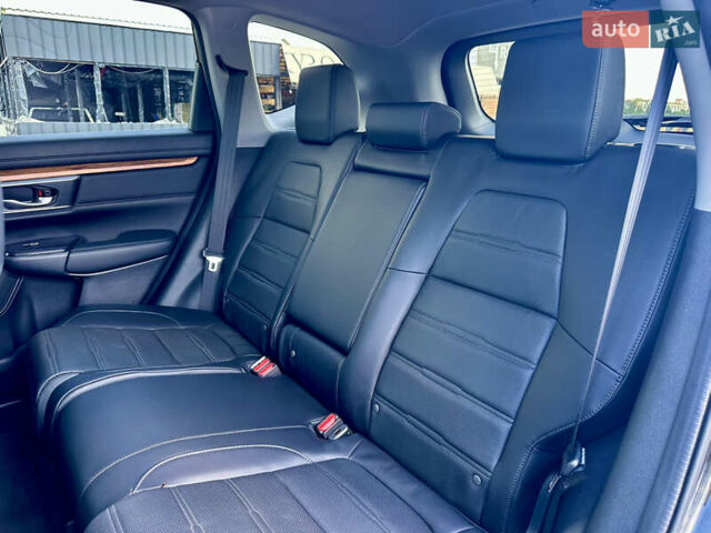 Черный Хонда СРВ, объемом двигателя 1.5 л и пробегом 68 тыс. км за 22490 $, фото 39 на Automoto.ua