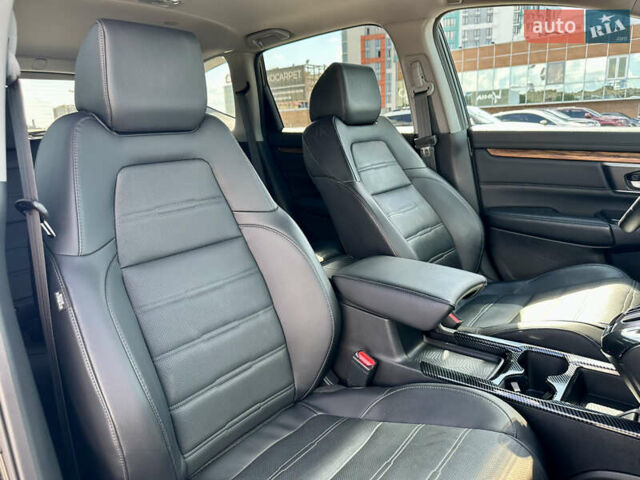 Черный Хонда СРВ, объемом двигателя 1.5 л и пробегом 68 тыс. км за 22490 $, фото 50 на Automoto.ua