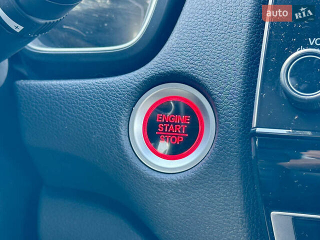 Черный Хонда СРВ, объемом двигателя 1.5 л и пробегом 68 тыс. км за 22490 $, фото 58 на Automoto.ua