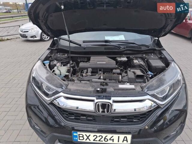 Хонда СРВ 2018 в Хмельницком на Automoto.ua Черный Хонда СРВ, объемом двигателя 1.6 л и пробегом 70 тыс. км за 20900 $, фото 14 на Automoto.ua