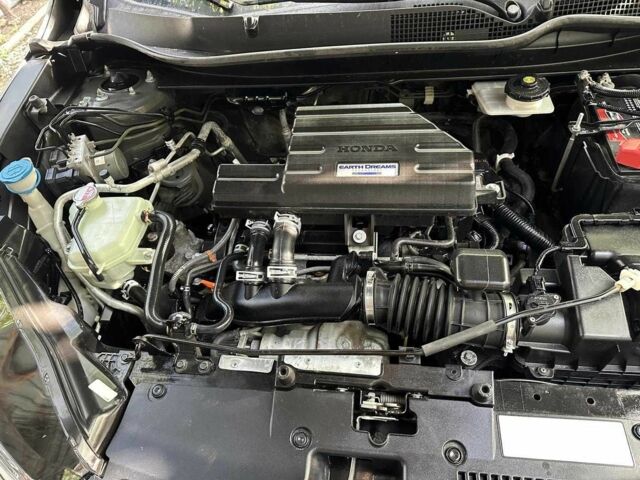 Черный Хонда СРВ, объемом двигателя 1.5 л и пробегом 136 тыс. км за 13800 $, фото 9 на Automoto.ua