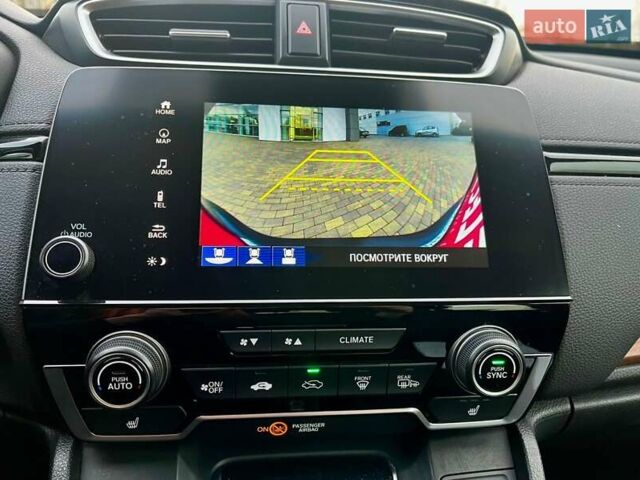 Черный Хонда СРВ, объемом двигателя 1.5 л и пробегом 152 тыс. км за 21977 $, фото 17 на Automoto.ua